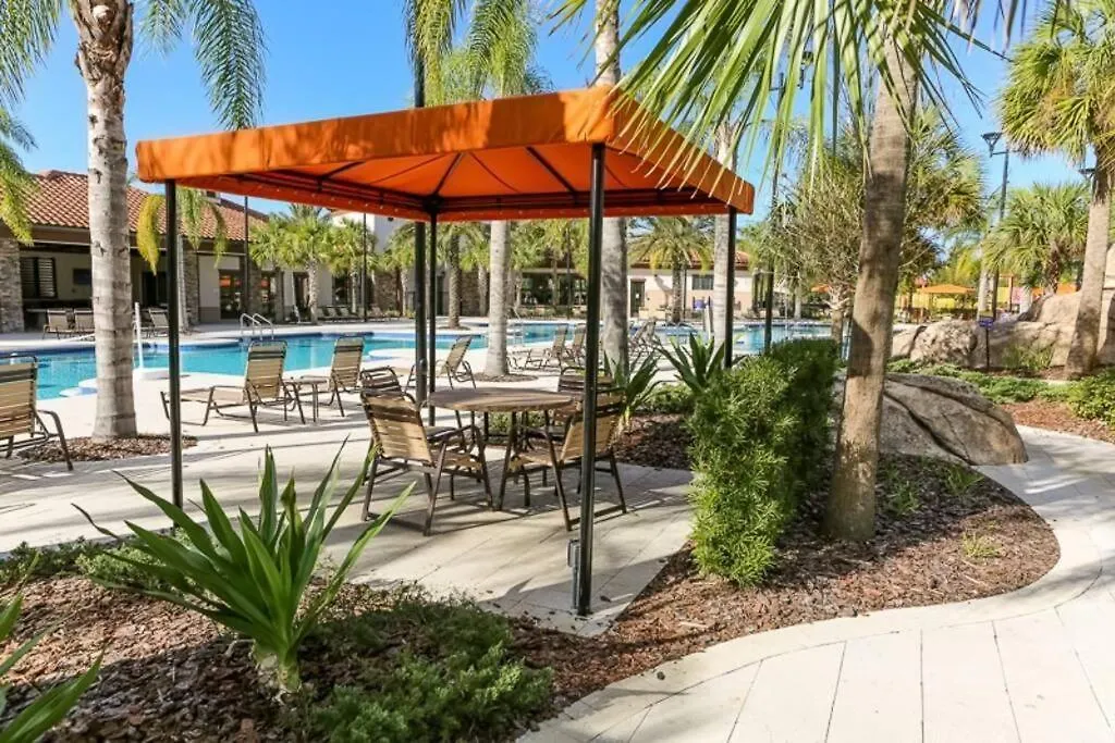 Solterra Beach Villa Davenport 0*,