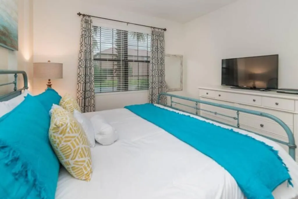 Solterra Beach Villa Davenport
